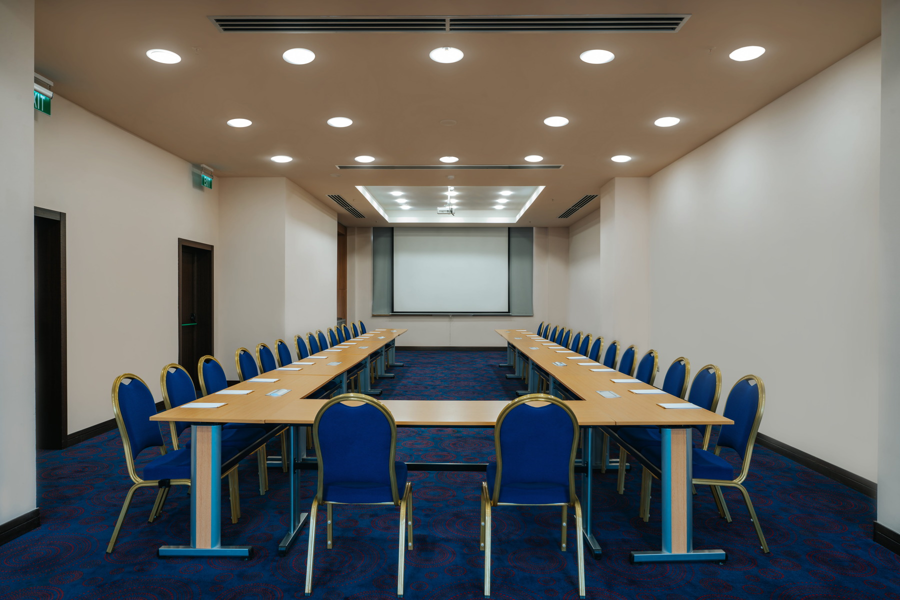 Conference Hall Apricot